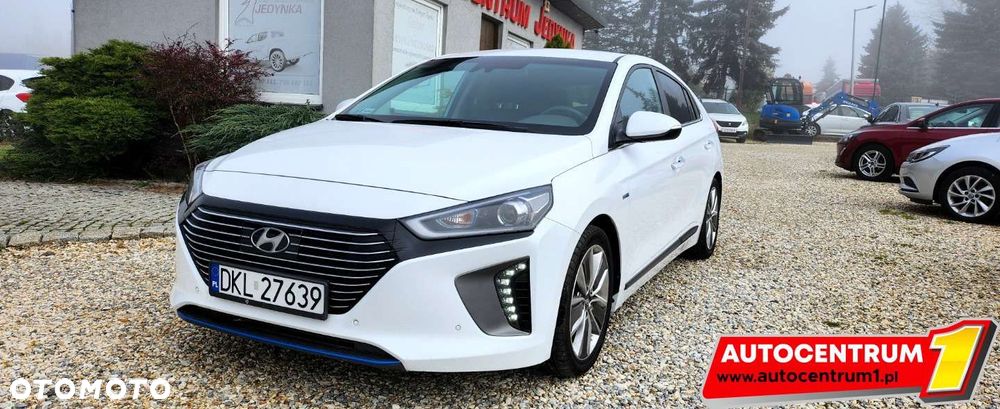 Hyundai IONIQ - 10