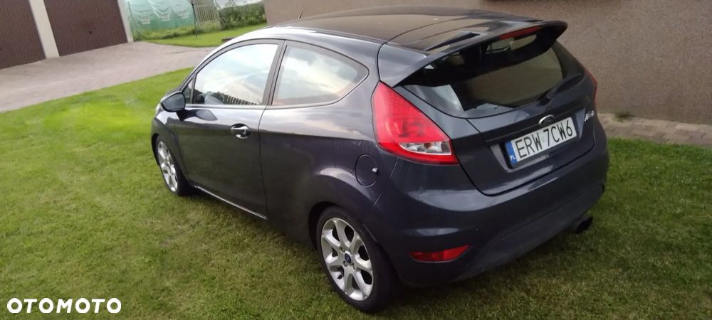 Ford Fiesta - 3