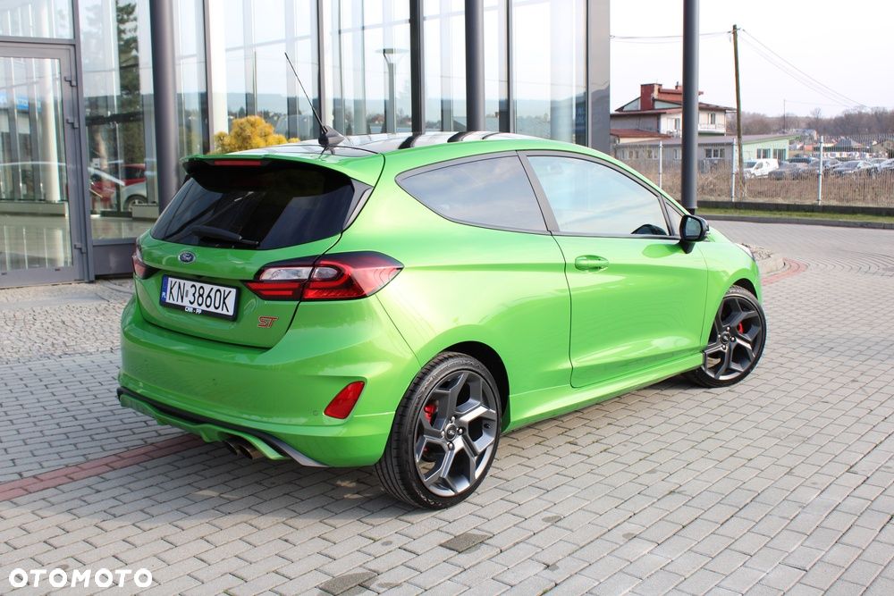 Ford Fiesta - 7