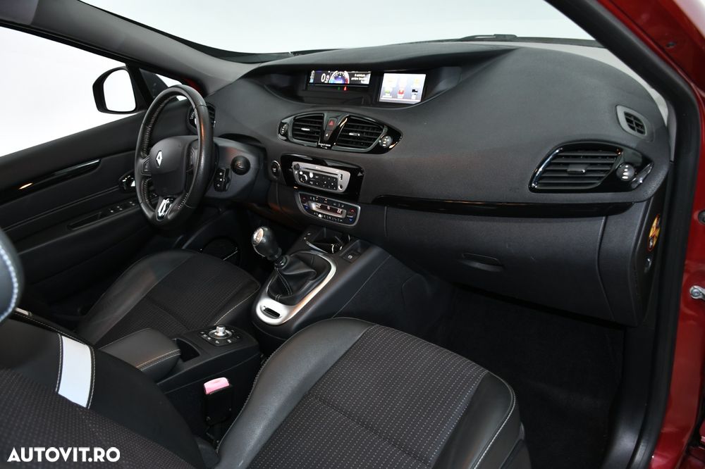 Renault Grand Scenic ENERGY dCi 130 Start & Stop Bose Edition - 7