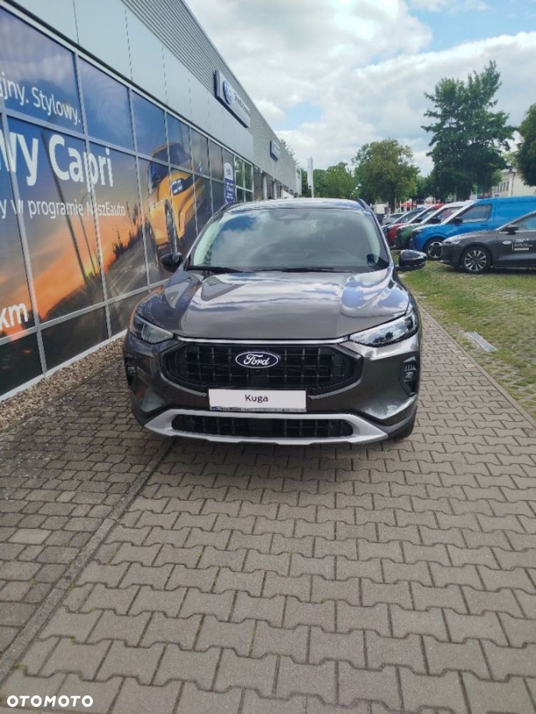 Ford Kuga - 2
