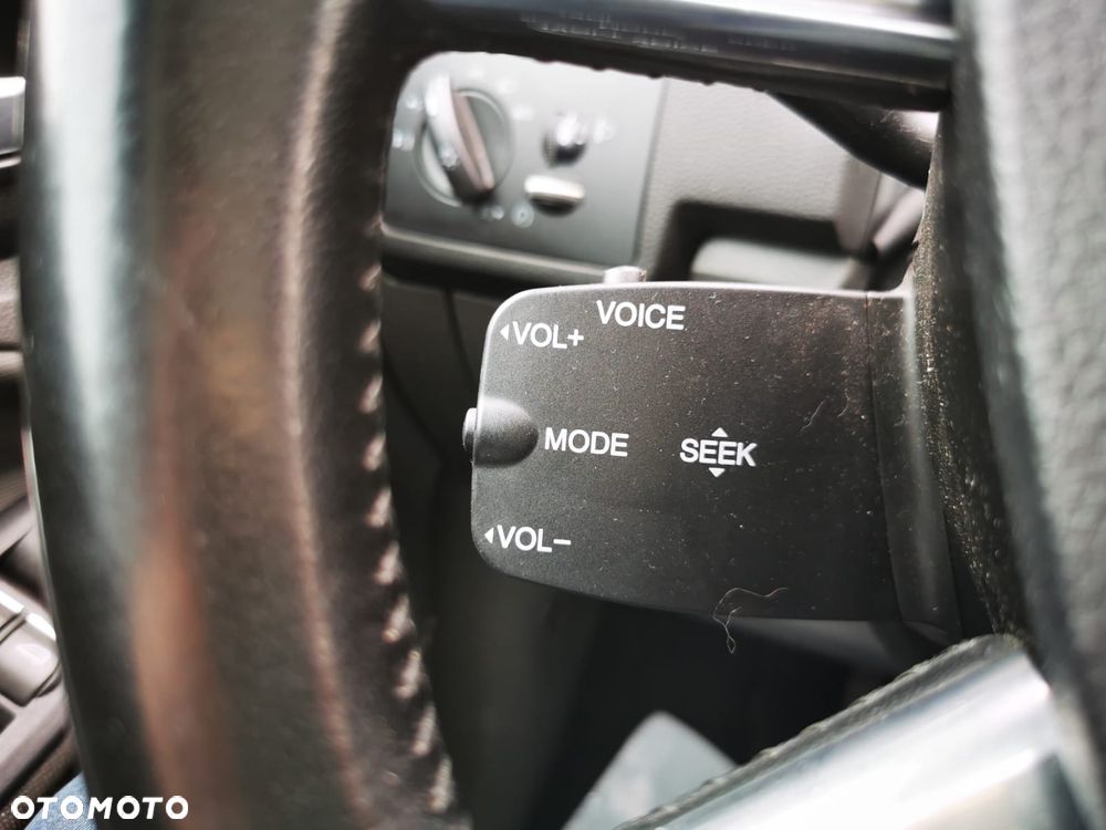 Ford Kuga 2.0 TDCi 2x4 Trend - 17