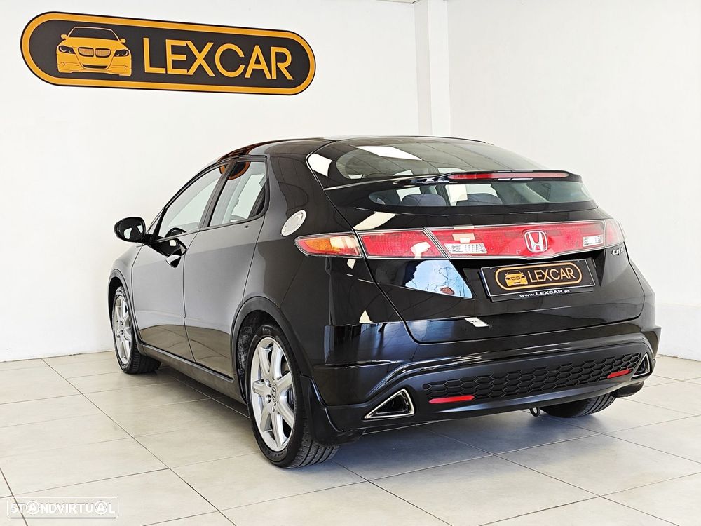 Honda Civic 1.8 Sport - 19