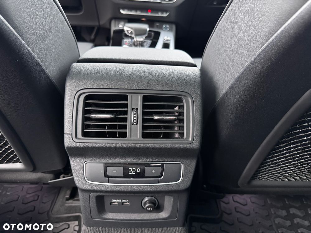 Audi Q5 - 11