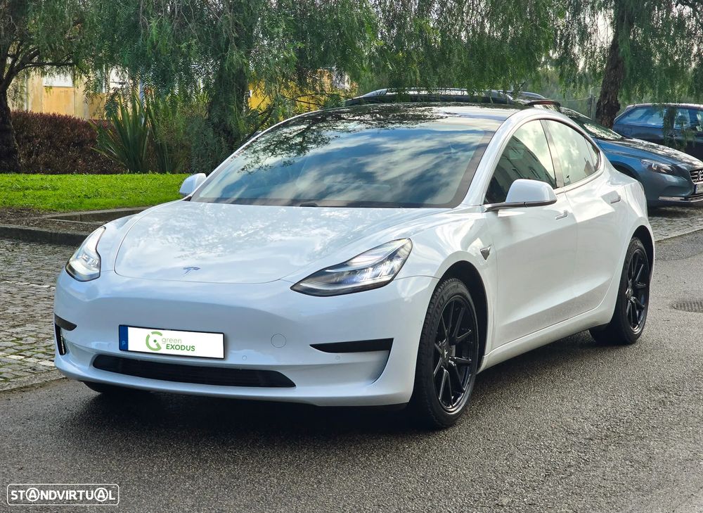 Tesla Model 3 Standard Range Plus RWD