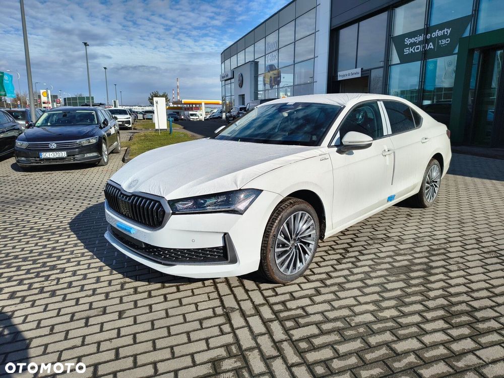 Skoda Superb 2.0 TDI SCR 4x4 L&K DSG - 4