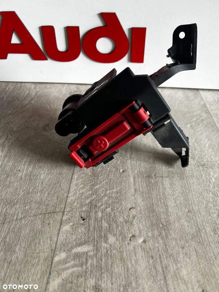 ROZDZIELACZ PRĄDU KLEMA AUDI Q5 80A FY 80A941823A - 2