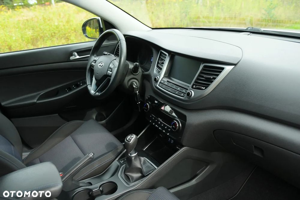Hyundai Tucson blue 1.6 GDi 2WD Intro Edition - 22