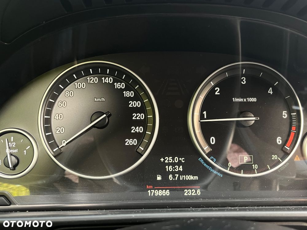 BMW Seria 5 520d - 7