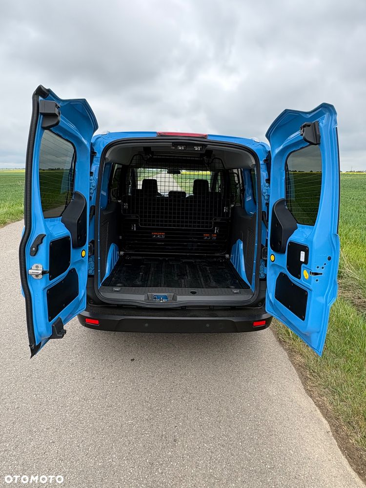 Ford Transit Connect - 15