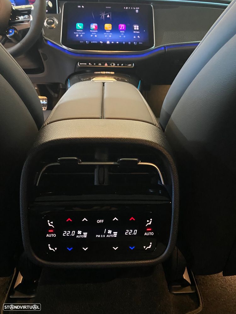 Mercedes-Benz E 53 AMG Hybrid 4Matic+ - 8