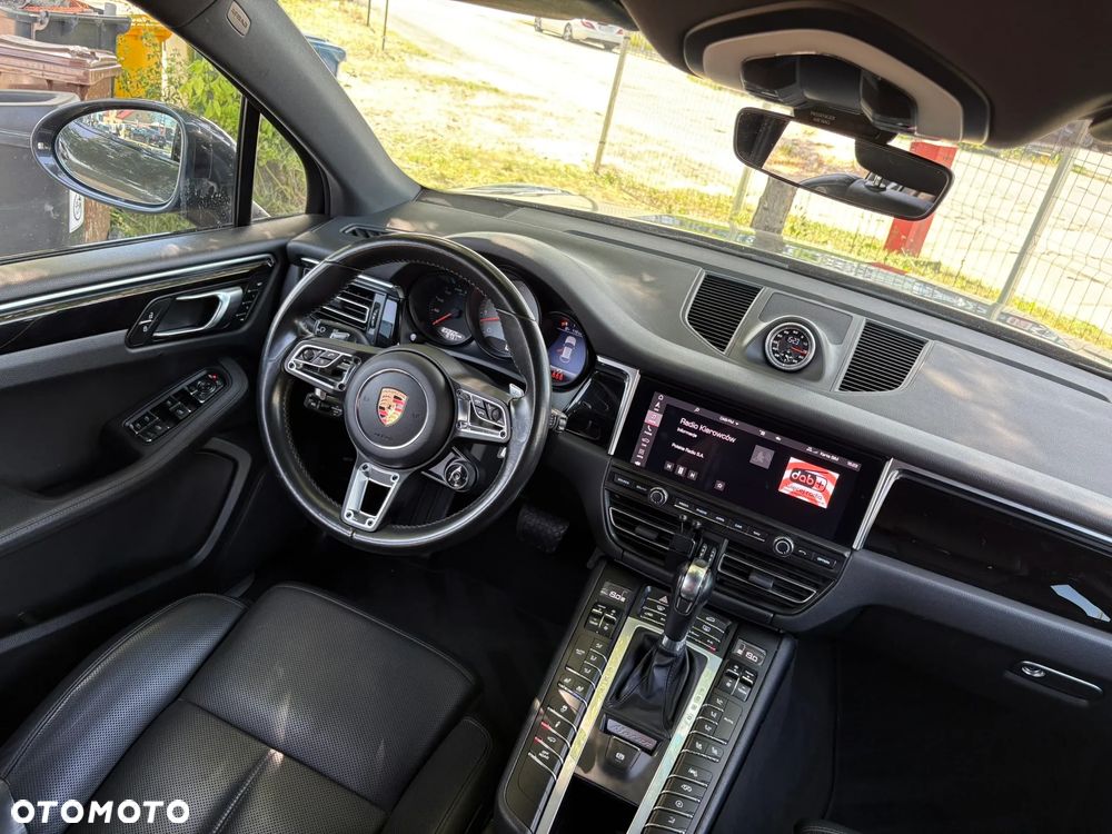Porsche Macan - 27