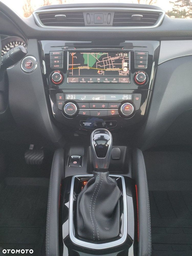 Nissan Qashqai 1.3 DIG-T DCT N-CONNECTA - 30