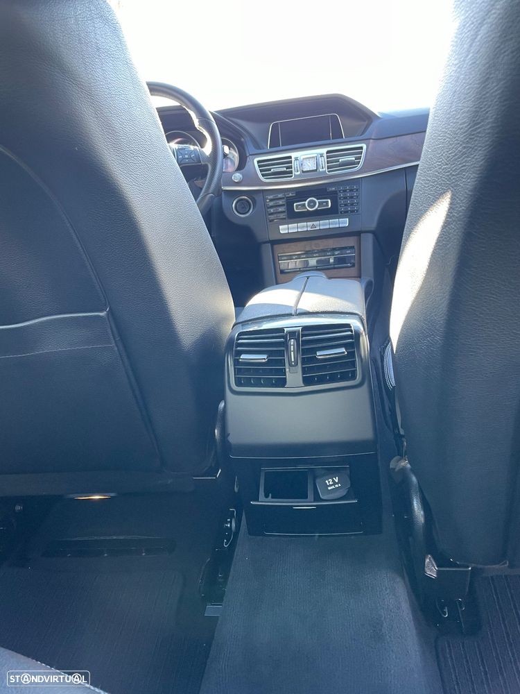 Mercedes-Benz E 250 CDi Elegance BE Auto. - 30