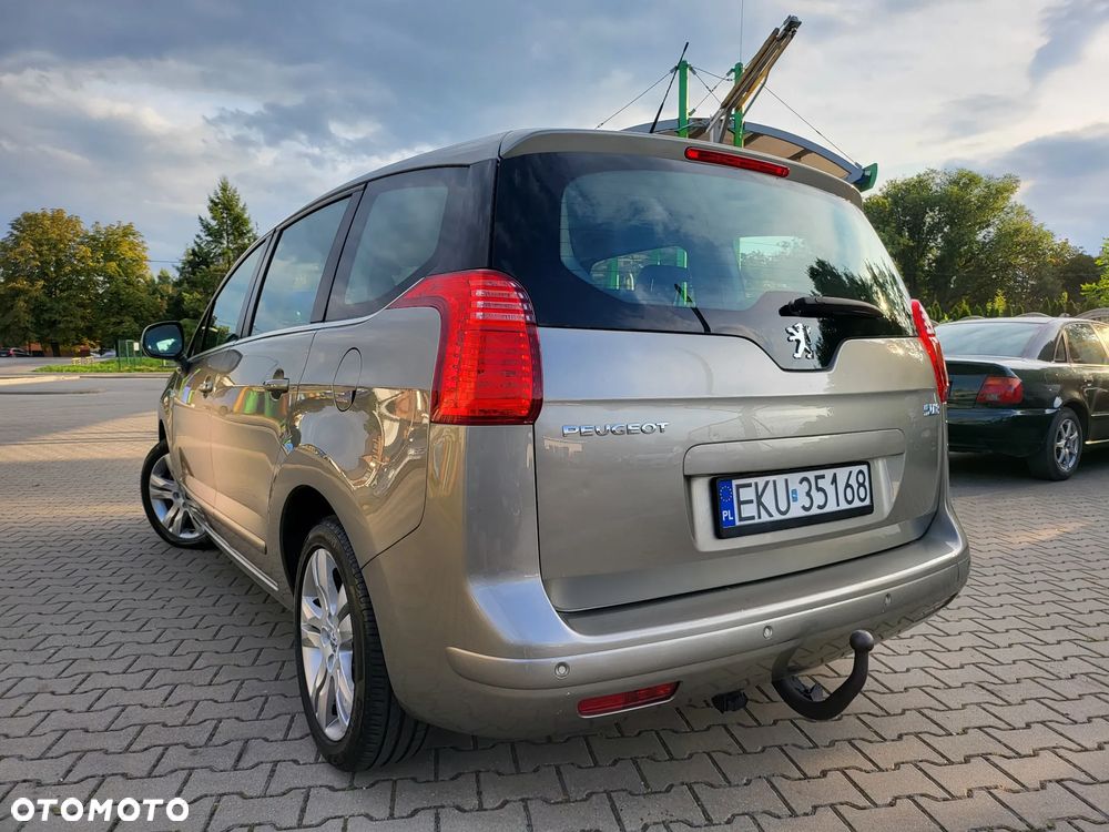 Peugeot 5008 1.6 THP Allure 7os - 10
