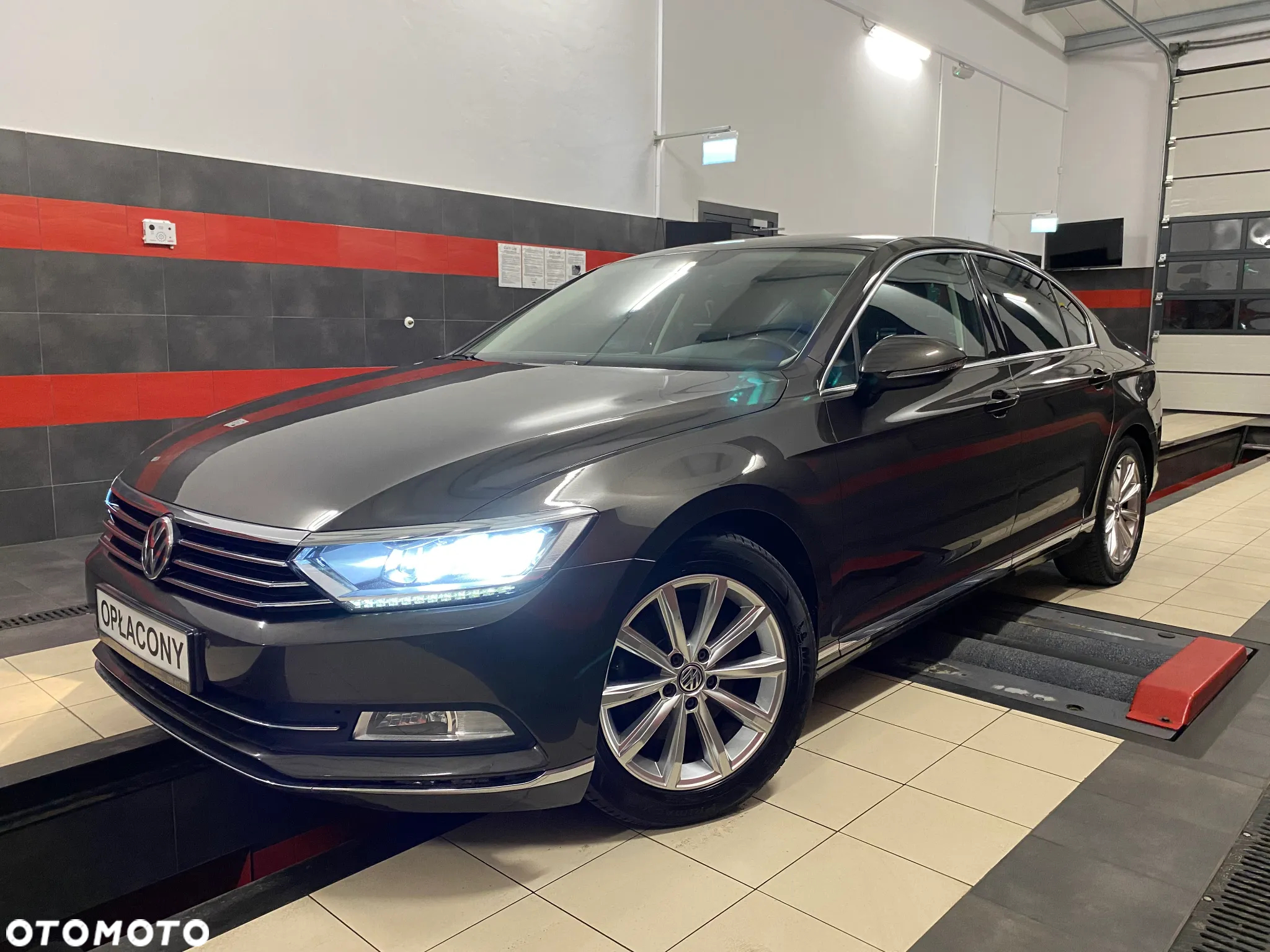 Volkswagen Passat 2.0 TDI BMT Highline DSG - 4