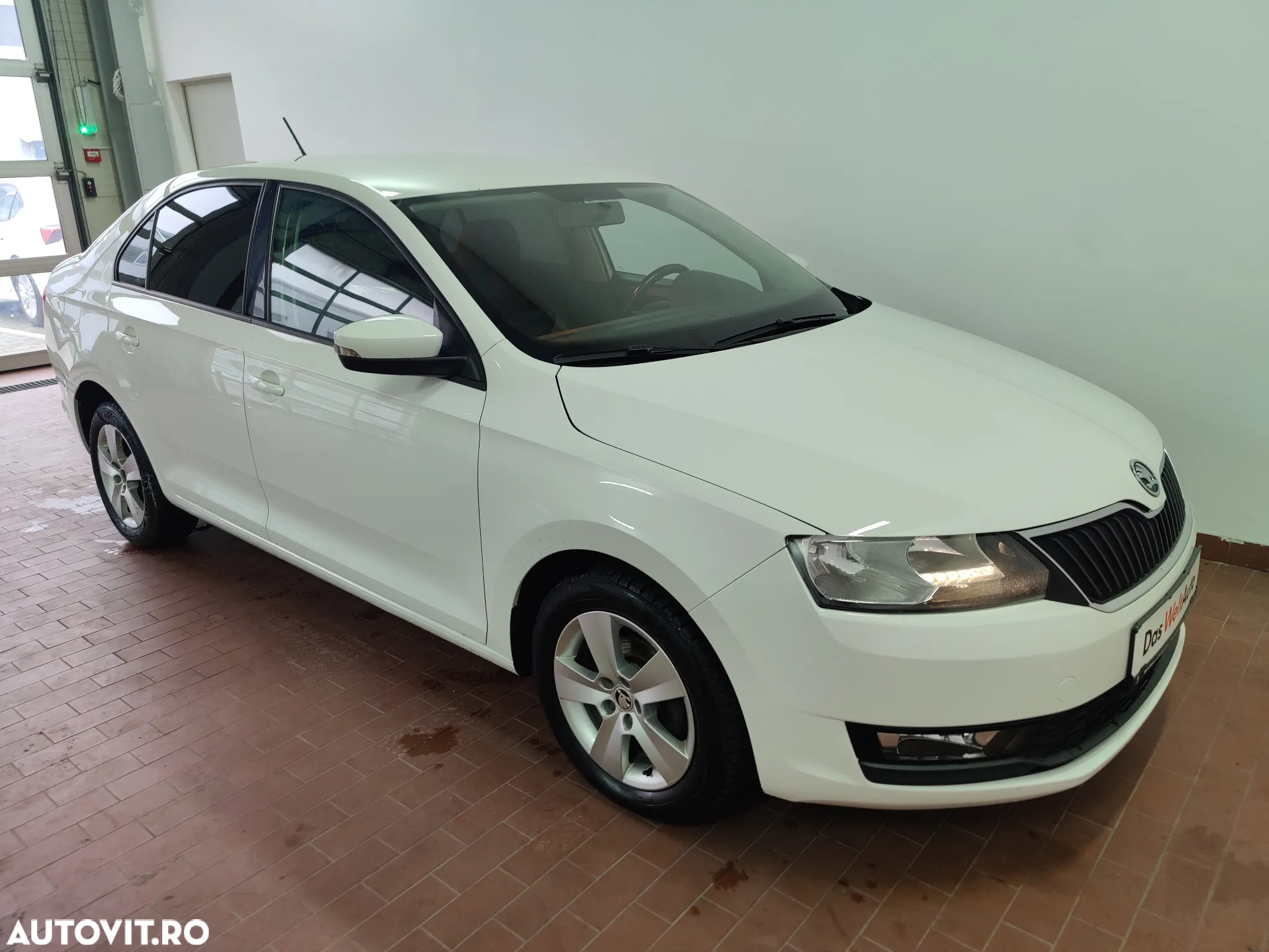 Skoda RAPID 1.0 TSI Style - 8