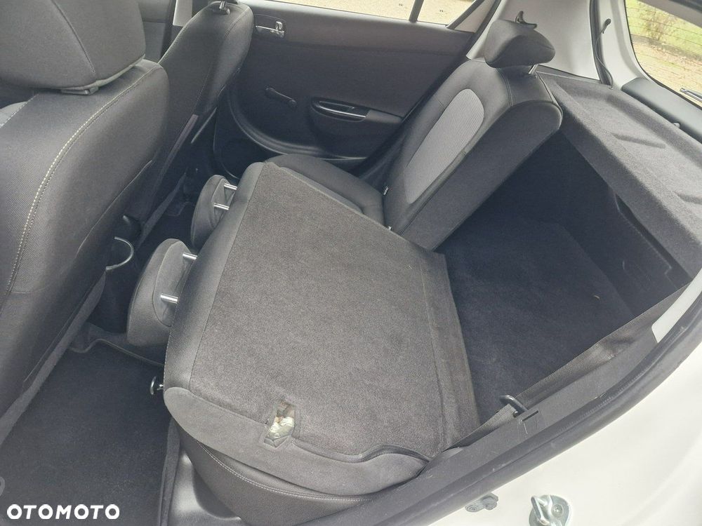 Hyundai i20 1.2 Classic - 24