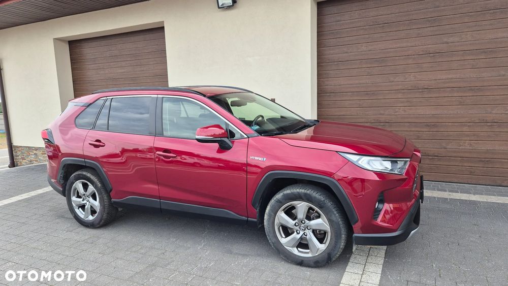 Toyota RAV4 - 1