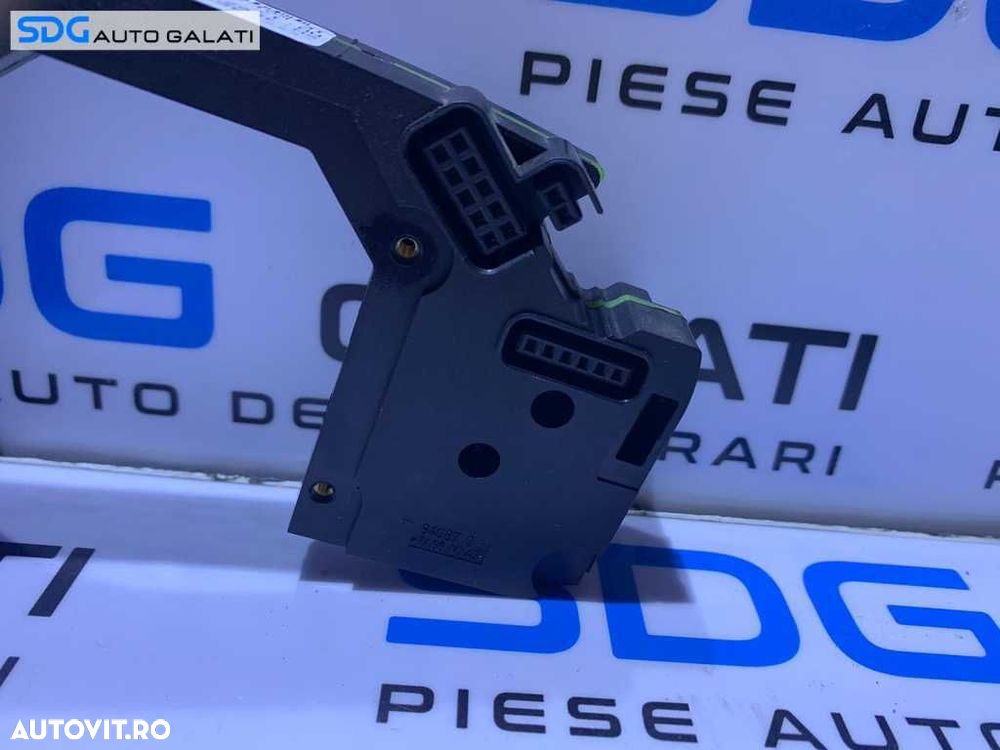 Calculator Coloana Volan cu Senzor Unghi Volan Audi A8 D3 2002 - 2010 Cod 4E0953549 4E0953549A 4E0910549 - 2