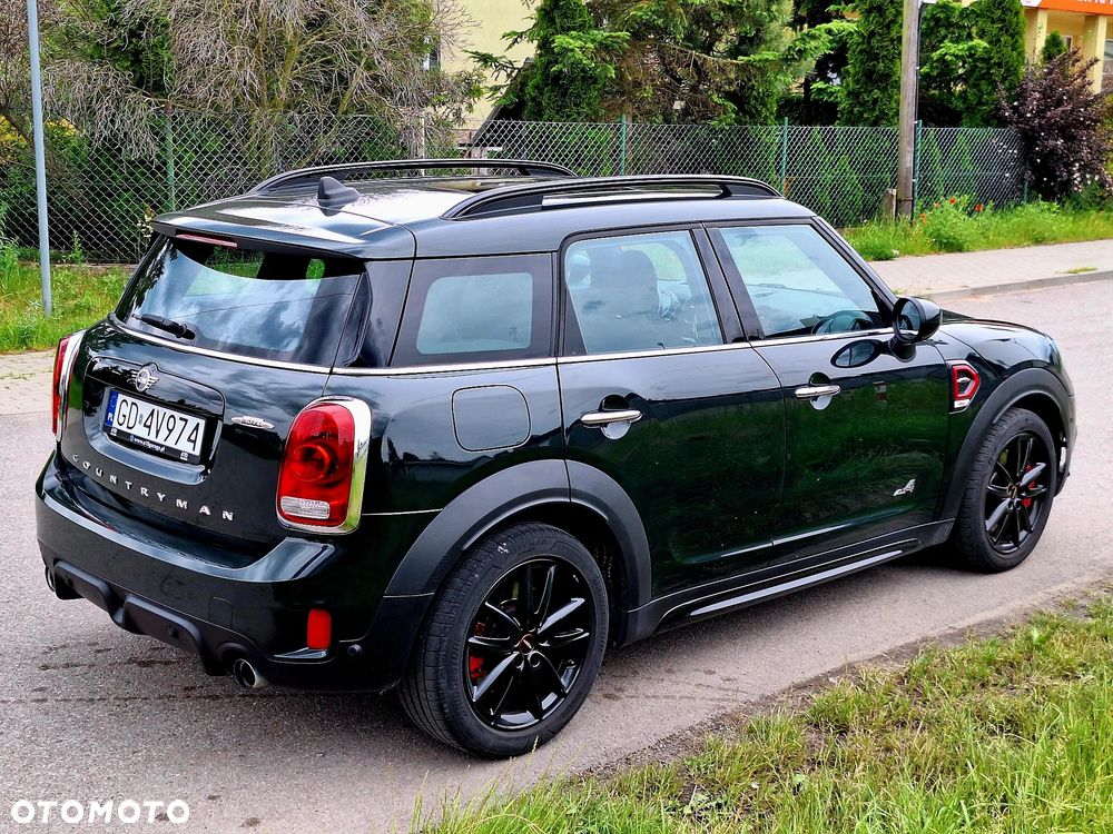 MINI John Cooper Works - 4