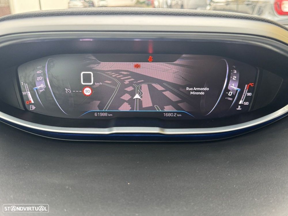 Peugeot 5008 1.2 PureTech Allure Pack - 24