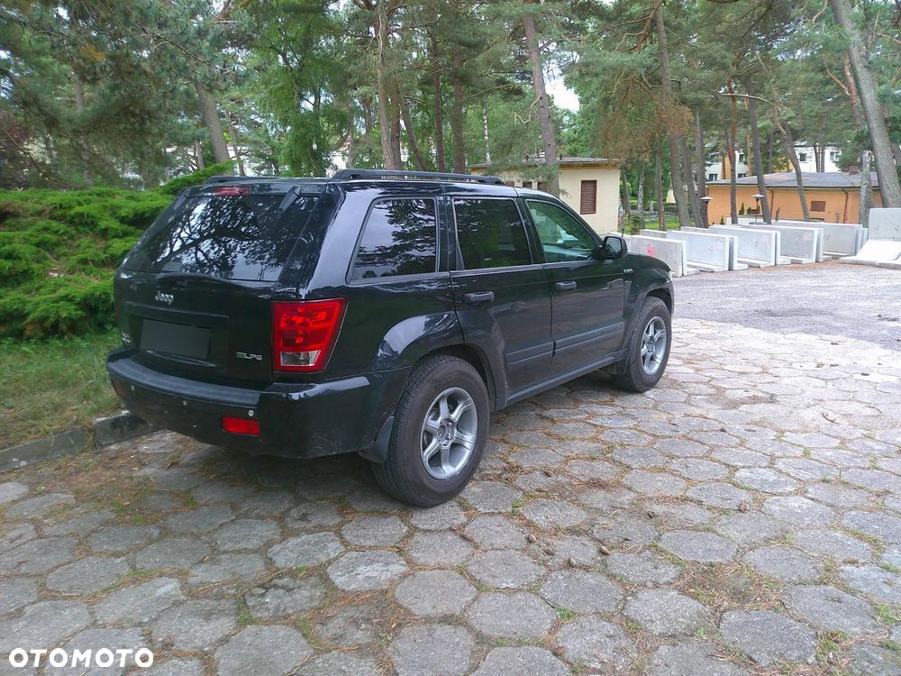Jeep Grand Cherokee - 8