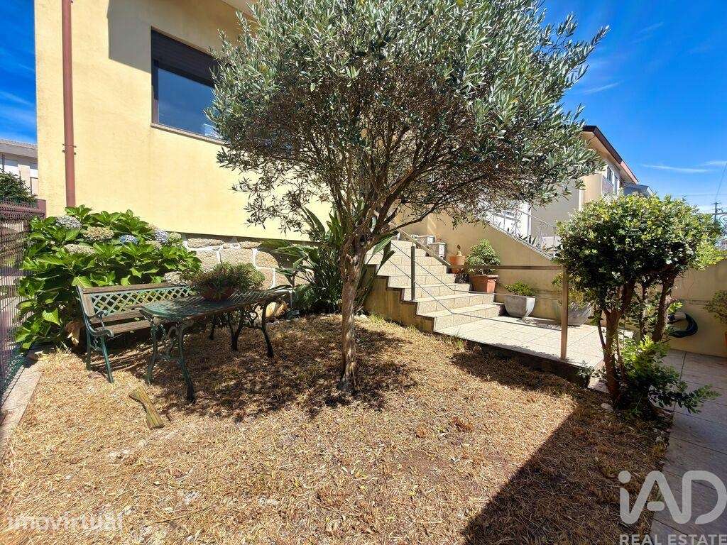 Casa / Villa em Cidade da Maia - Grande imagem: 3/32