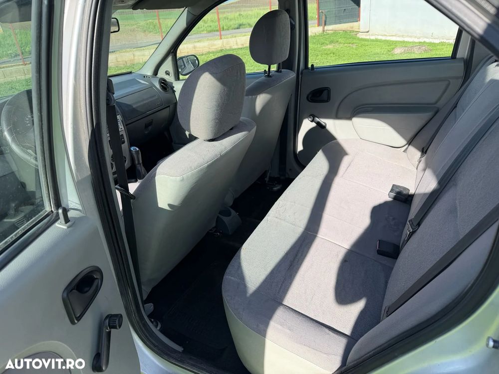 Dacia Logan 1.4 MPI - 6