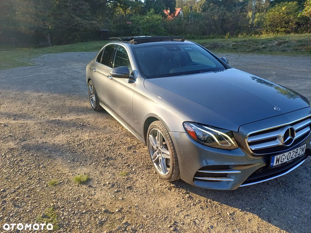 Mercedes-Benz Klasa E 300 9G-TRONIC - 2