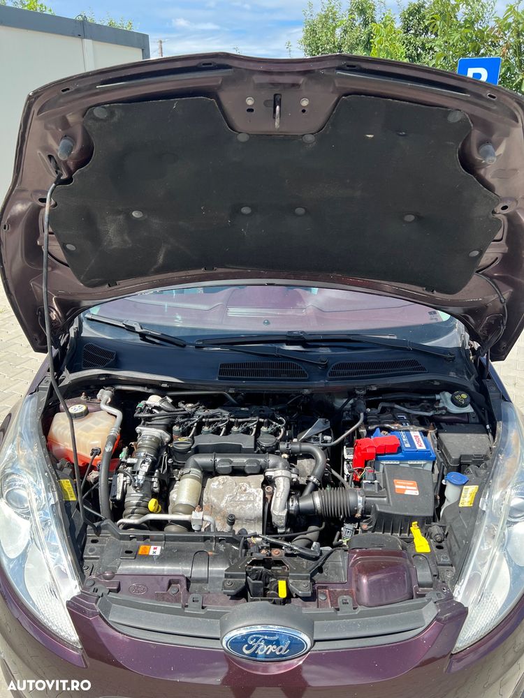 Ford Fiesta 1.6 TDCi DPF Titanium - 17