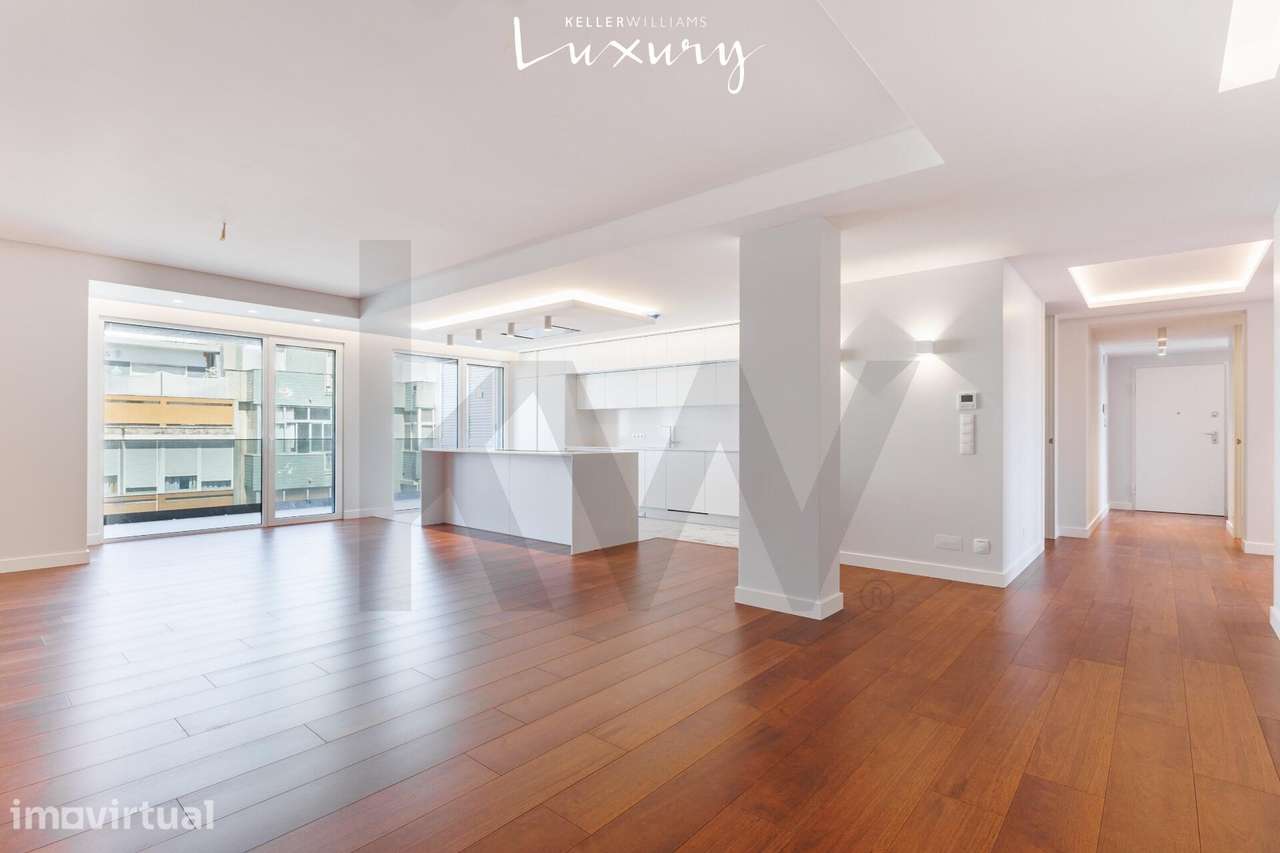 Penthouse T5 de Luxo em Almada | A+ Cert. Energético | Escritório Priv - Grande imagem: 2/40