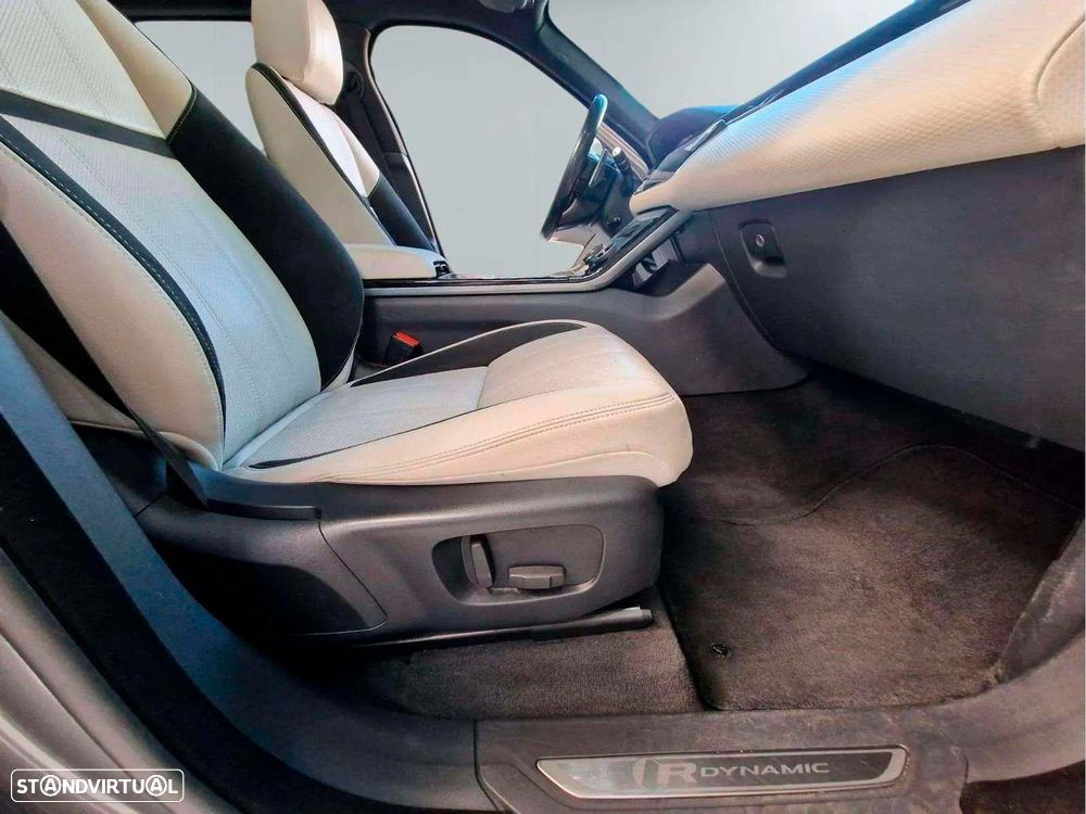 Land Rover Range Rover Velar - 31