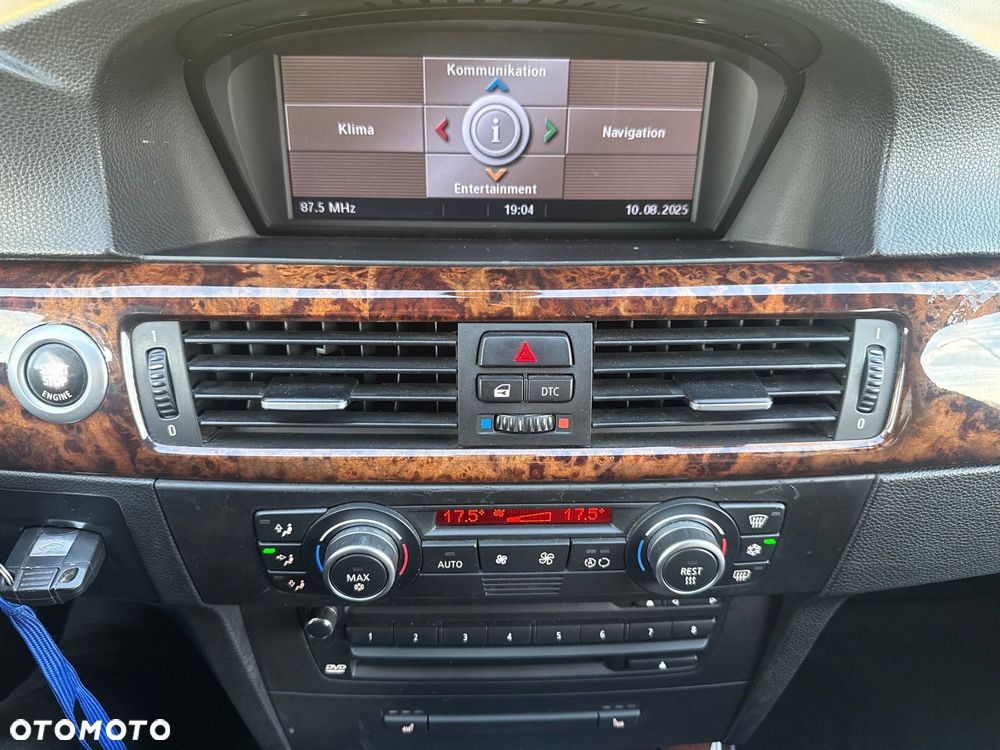 BMW Seria 3 320d DPF - 13