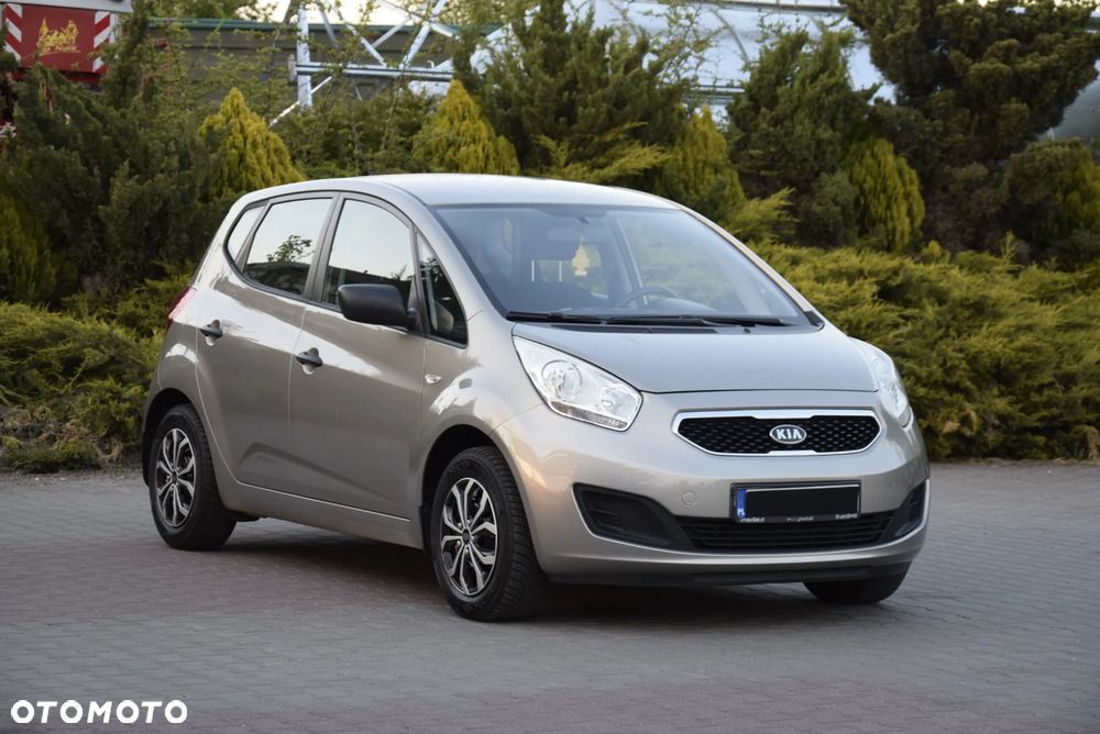 Kia Venga - 26