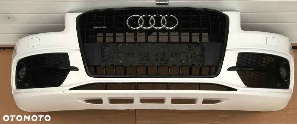 Audi Q5 8R zderzak przód przedni S-Line Black Line LY9C - 1