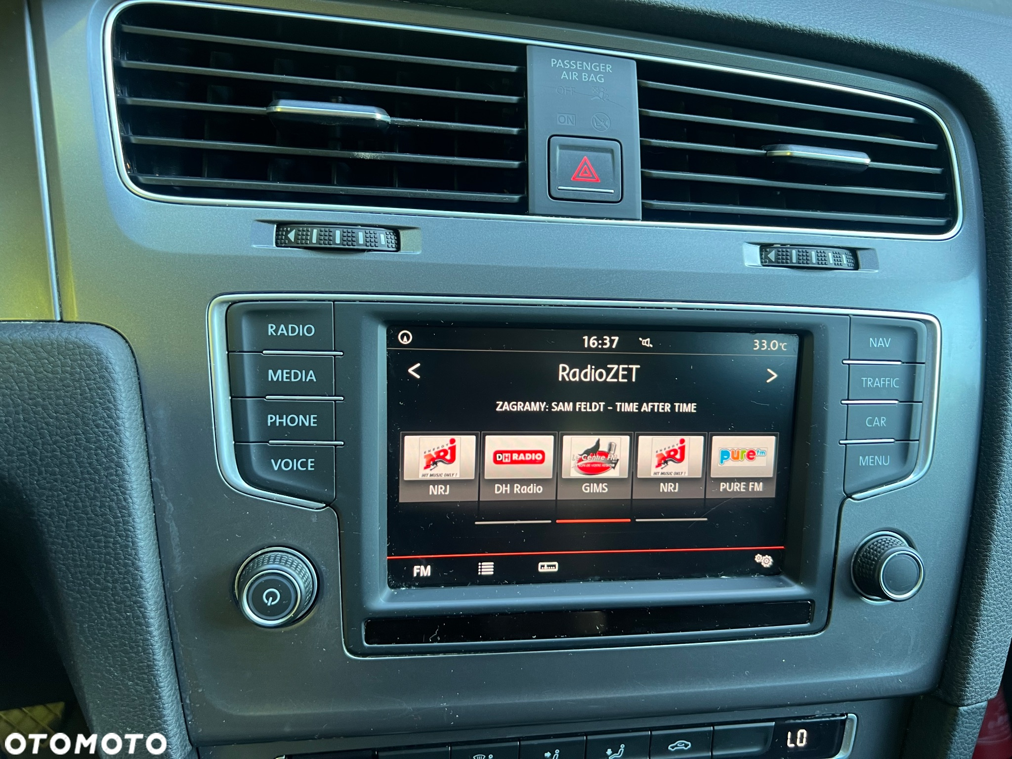 Volkswagen Golf 1.6 BlueTDI Comfortline - 17