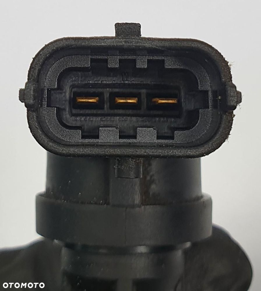 CZUJNIK POŁOŻENIA WAŁKA ROZRZĄDU OPEL TIGRA B 0232103052 - 2