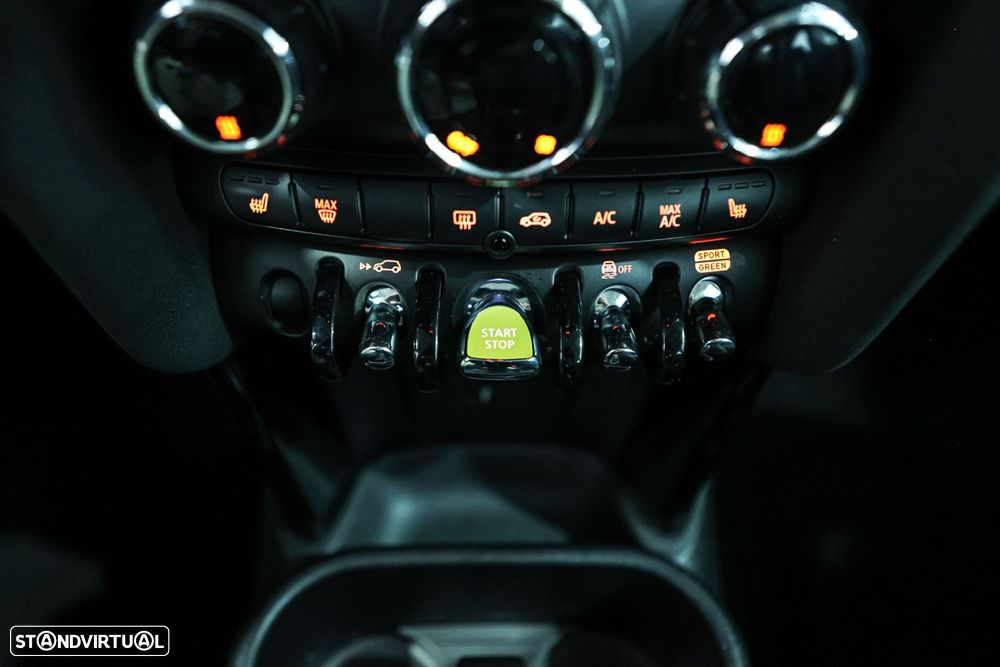 MINI 3 Portas Cooper SE - 25