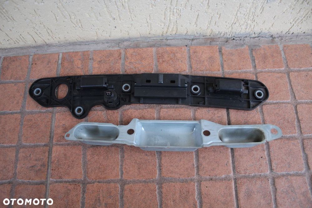 LISTWA BLENDA KLAMKA MIKROSTYK KLAPY TYŁ VW PASSAT B6 KOMBI - 3