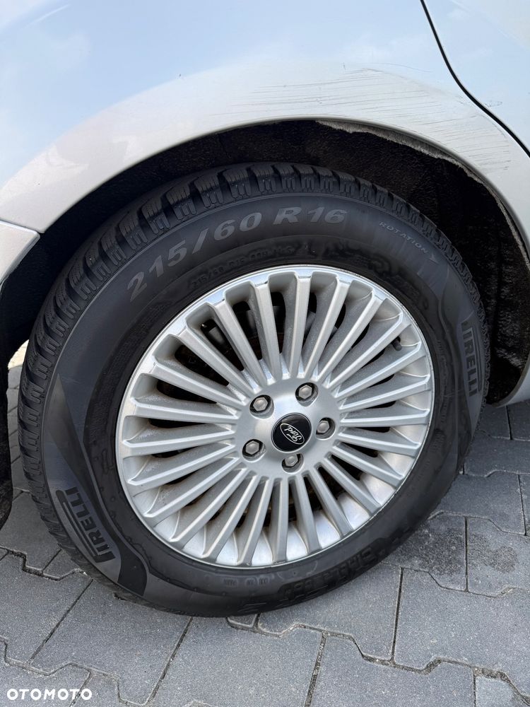 Ford Mondeo 2.0 TDCi Ambiente - 7
