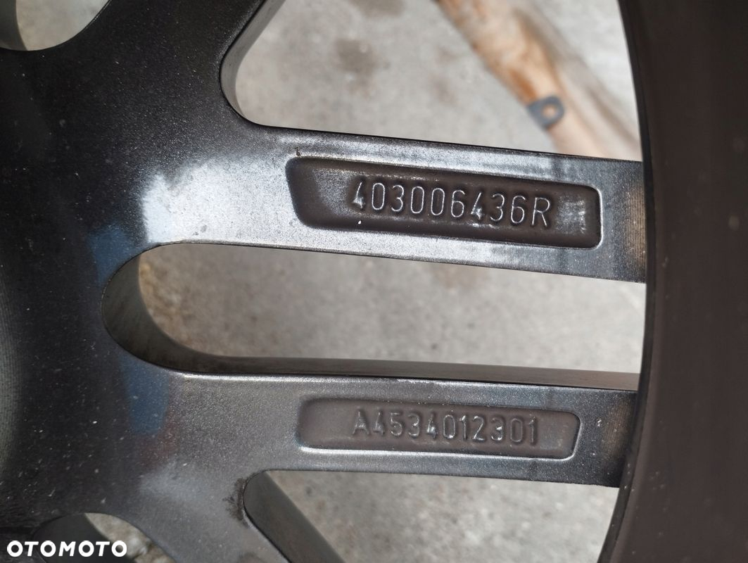 Felga Smart Brabus A4534010801 6J 16 ET42 - 6