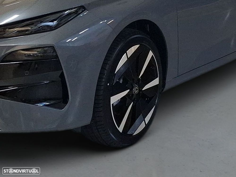 Peugeot e-308 58 kWh Allure — fotografia 4
