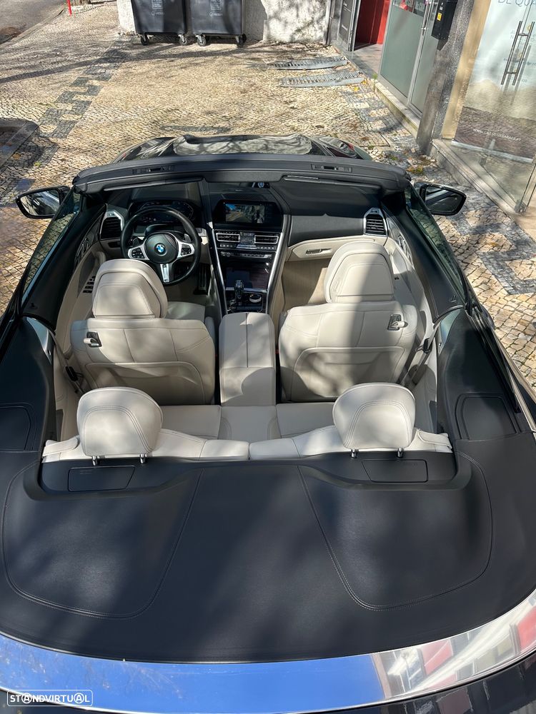 BMW M850i xDrive - 16