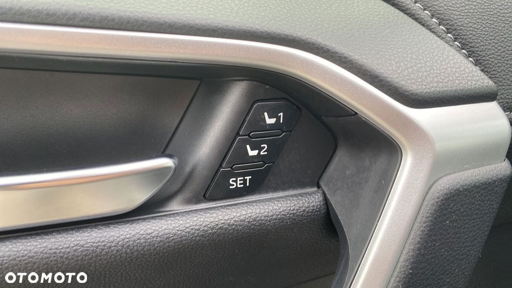 Toyota RAV4 2.5 Hybrid Executive 4x4 - 18