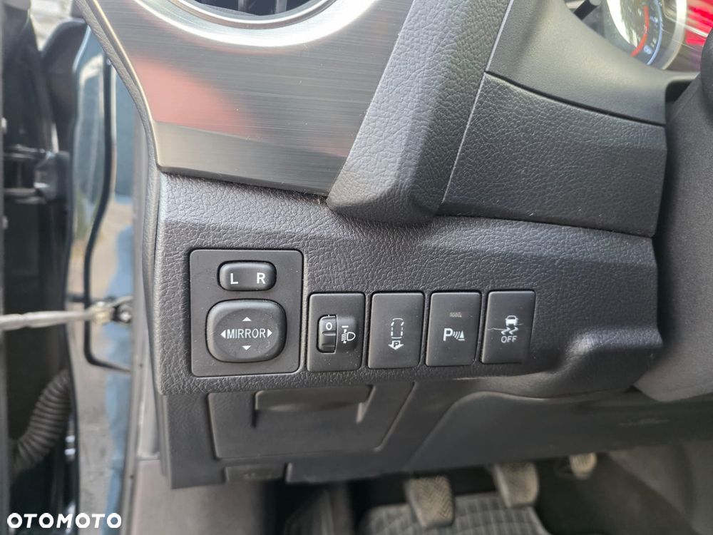 Toyota Auris 1.6 Comfort - 17