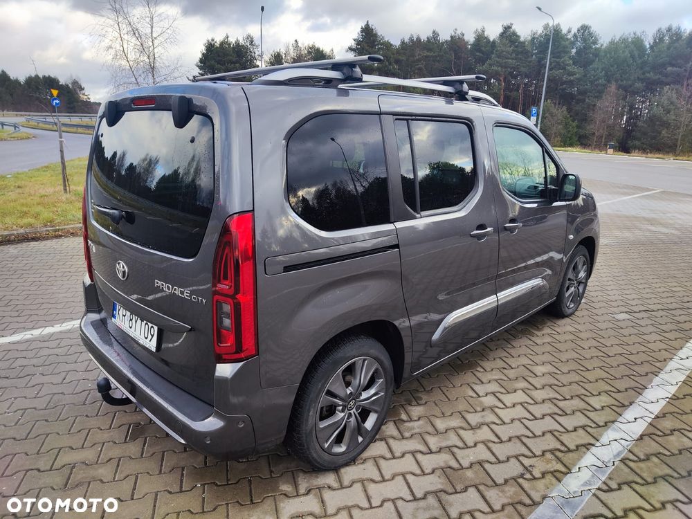 Toyota Proace City Verso 1.5 D-4D Family - 6