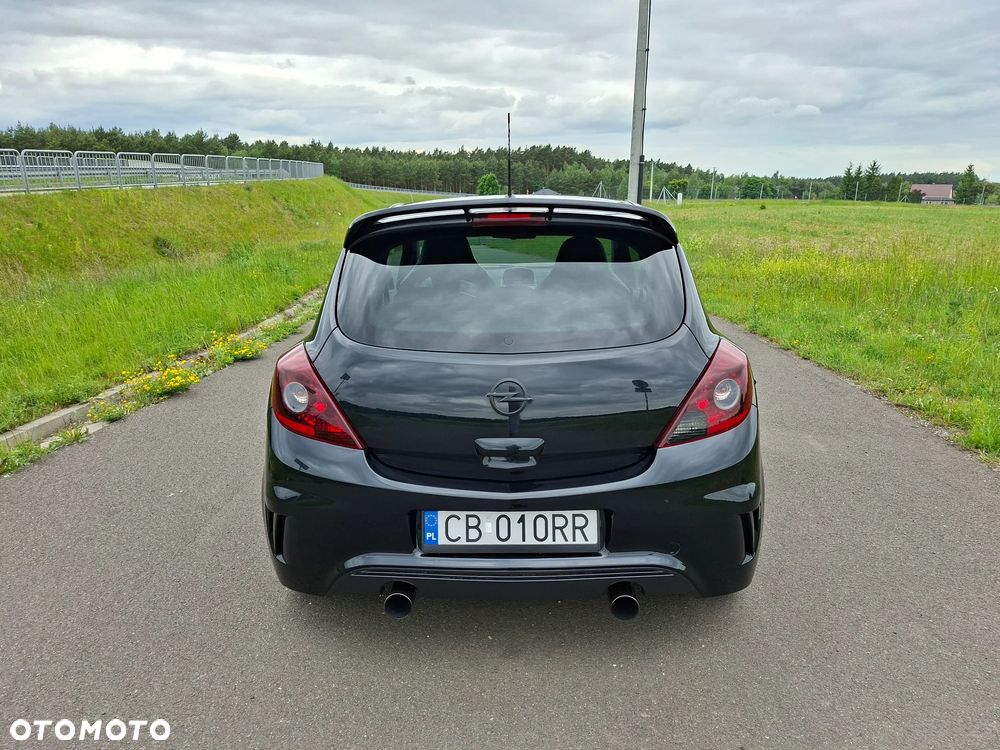 Opel Corsa 1.6 T OPC - 7