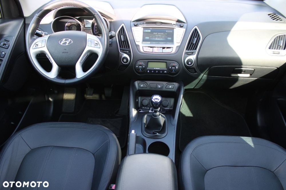 Hyundai ix35 - 24