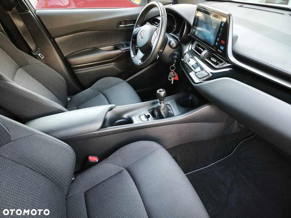Toyota C-HR 1.2 T Premium - 17